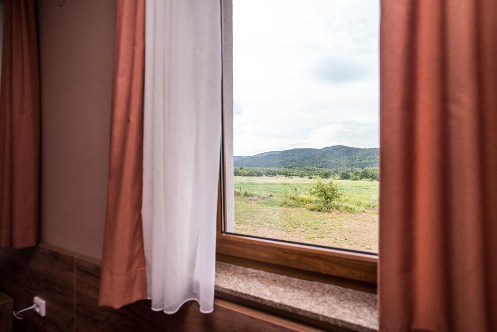 B&B Villa Angy Korenica Buitenkant foto