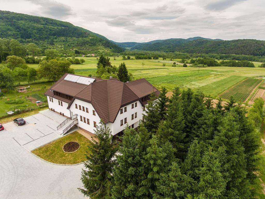B&B Villa Angy Korenica Buitenkant foto