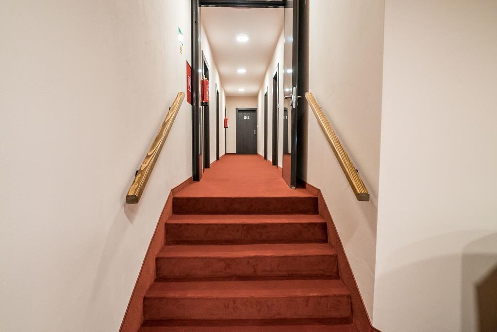 B&B Villa Angy Korenica Buitenkant foto